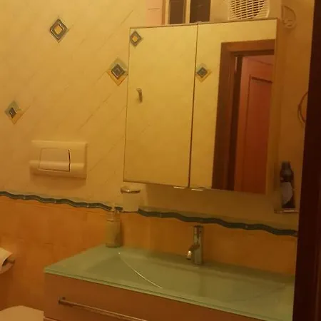 Spina * Неаполь